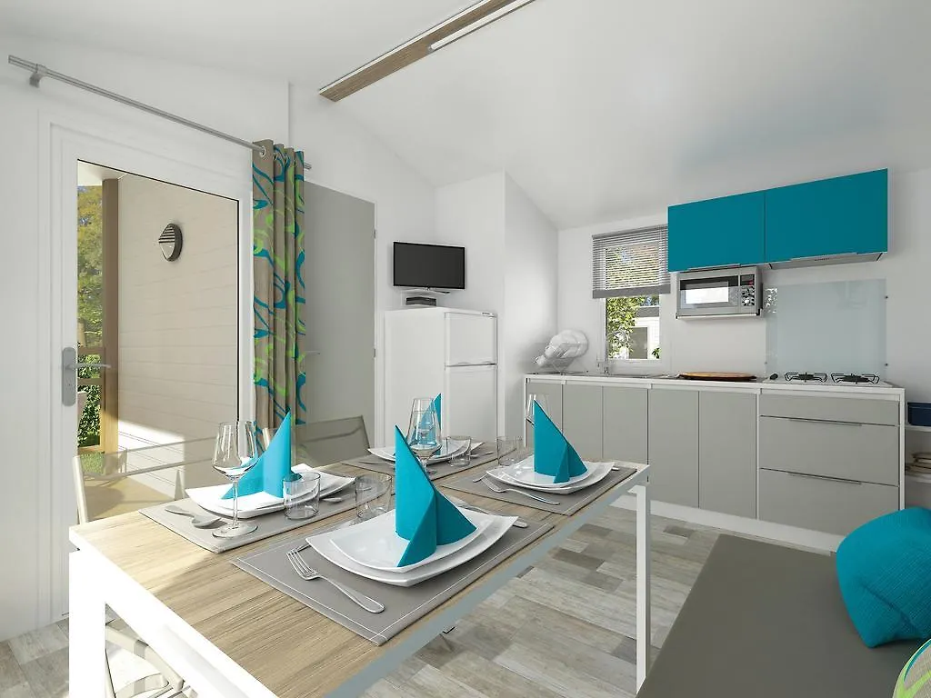 Camping La Barque Hotel Saint Aygulf 3*,
